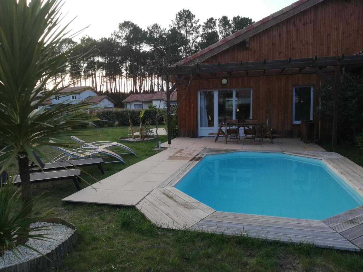 Maison Moderne Proche Lac Et Plage Léon Esterno foto