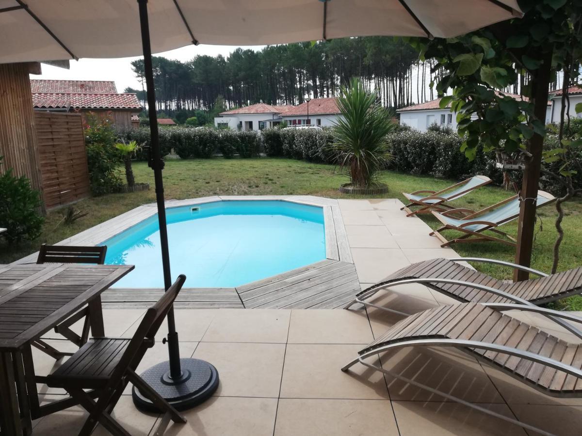 Maison Moderne Proche Lac Et Plage Léon Esterno foto