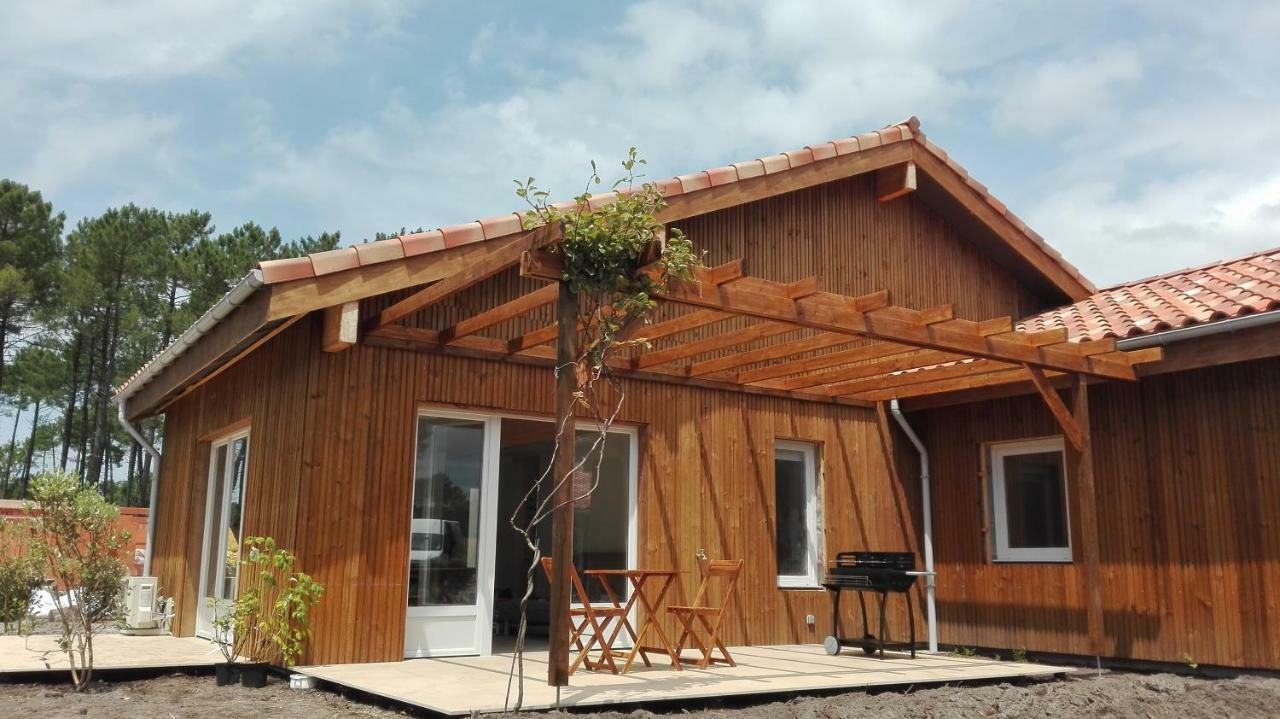 Maison Moderne Proche Lac Et Plage Léon Esterno foto